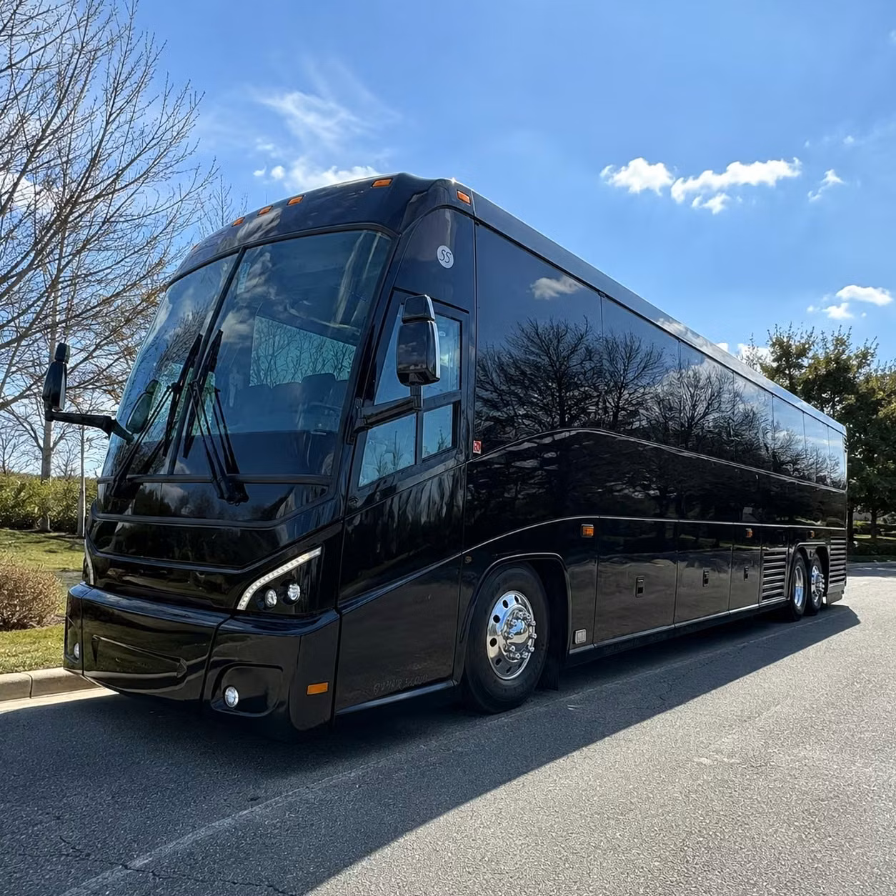 chinocharterbus com makes it easy to coordinate military personnel movements near march air reserve base