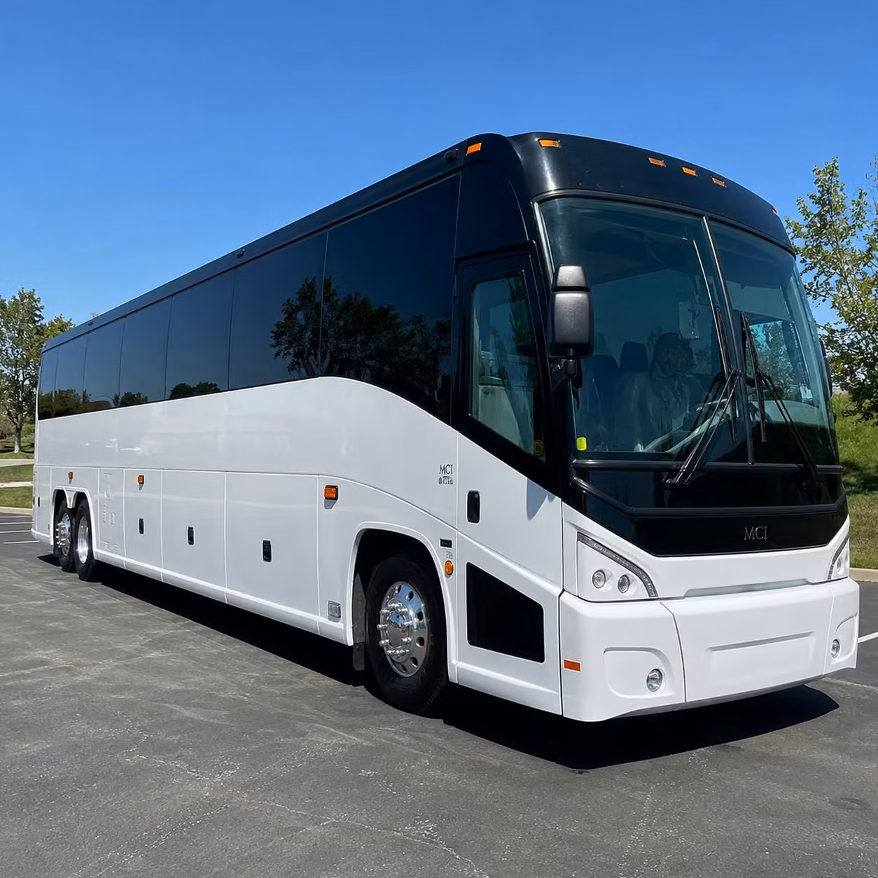 choosing the right bus size for your chino airport transfer
